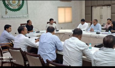 जिले में ना हो महतारी वंदन योजना फॉर्म की कमी, संबंधित अधिकारी-कर्मचारी सुनिश्चित करें व्यवस्था: डॉ सिंह