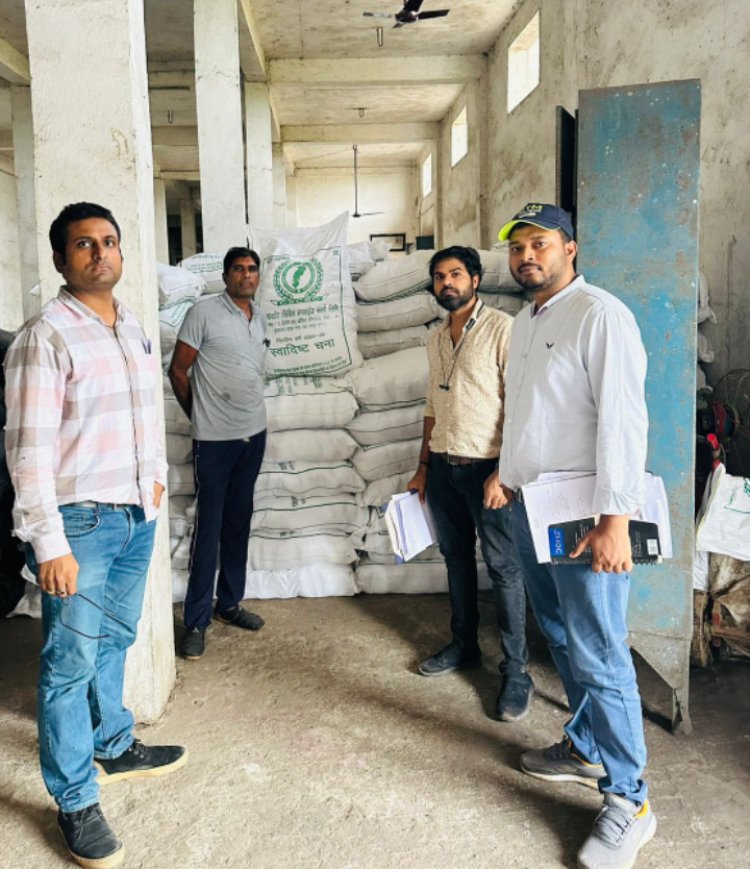 कलेक्टर डाॅ. गौरव सिंह के निर्देश पर खाद्य विभाग की टीम  ने दाल मिल का किया निरीक्षण