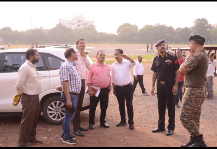 कलेक्टर डाॅ. गौरव सिंह ने नो योर आर्मी प्रदर्शनी की तैयारियों का लिया जायजा