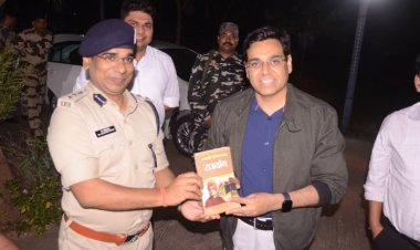 12वीं फेल: रियल हीरो आईपीएस मनोज शर्मा पहुंचे, नालंदा परिसर -कला केंद्र को सराहा