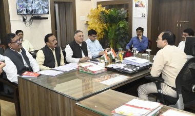 दिव्यांगजनों तक योजनाओं का अधिकतम लाभ पहुंचे: अध्यक्ष श्री लोकेश कावड़िया 