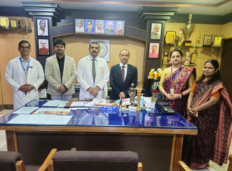 विश्व कैंसर दिवस पर सिम्स मेडिकल कॉलेज में जागरूकता रैली, सम्मान समारोह एवं वैज्ञानिक संगोष्ठी का आयोजन